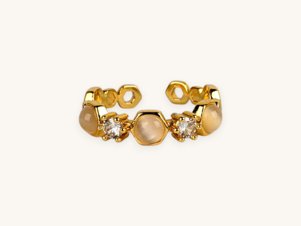 Golden Ring Nut Stone